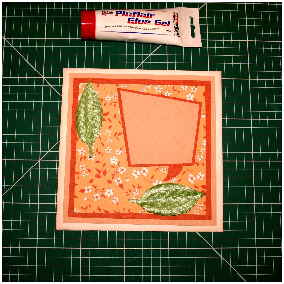 Making A Floral Easel Card With The Cricut Mini - Leaves
