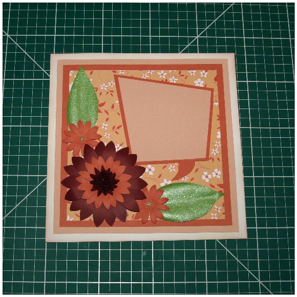Making A Floral Easel Card With The Cricut Mini - Main Flower