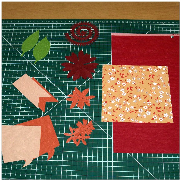 Making A Floral Easel Card With The Cricut Mini - The Cuts