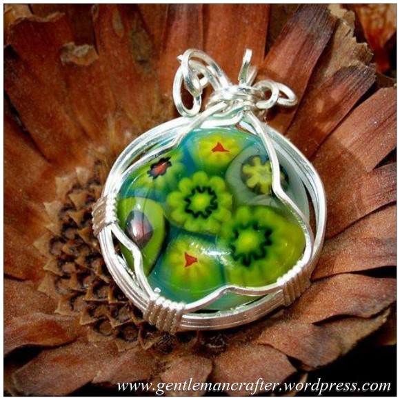 Wire Wrapping - Glass Cabachon Wrapped In Wire