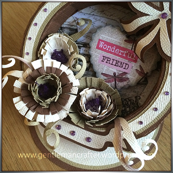 Circular Easel Box Frame Card - 2