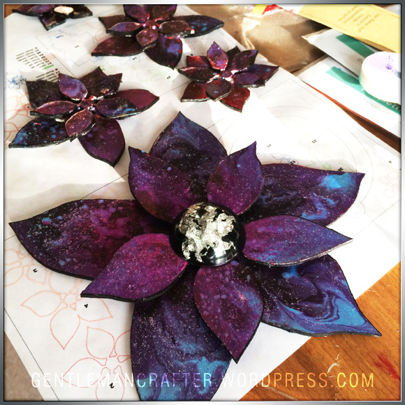 Gerogina Ford Poinsettia Wreath Step (2)