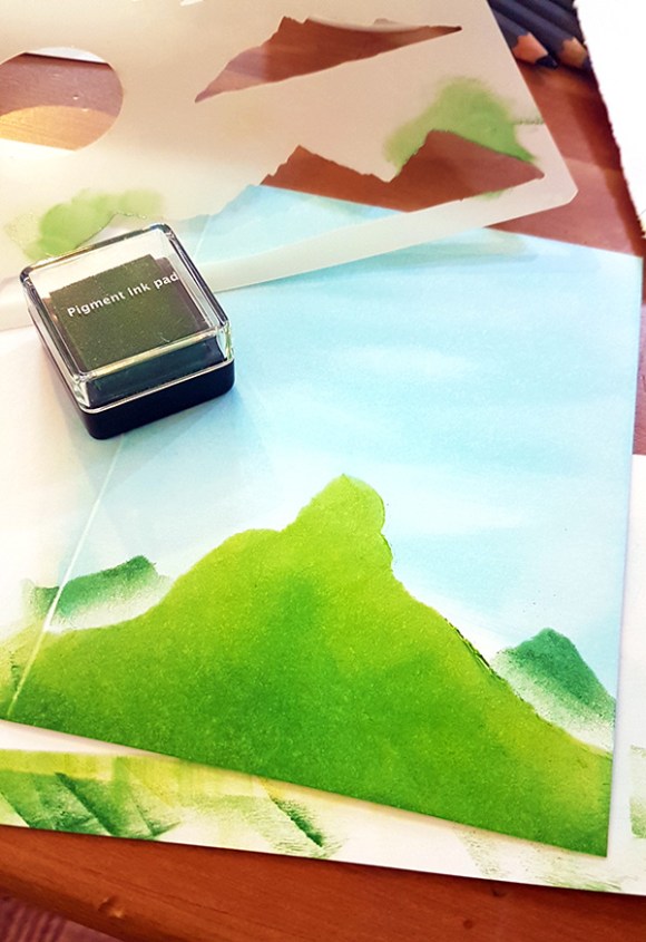 Mama Elephant Zodiac Simon Says Stamp John Bloodworth Gentleman Crafter (4)